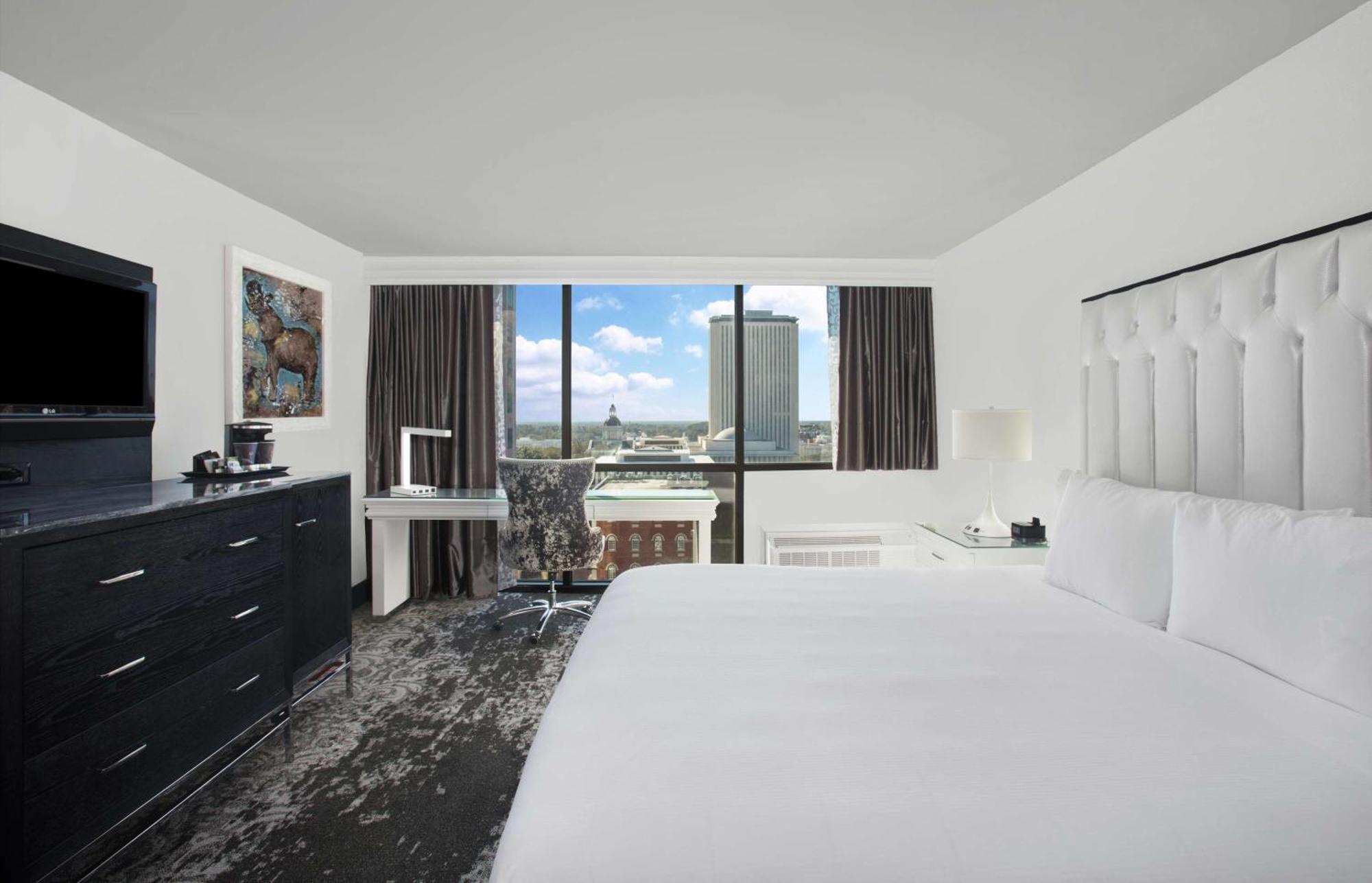 Hotel Doubletree By Hilton Tallahassee
